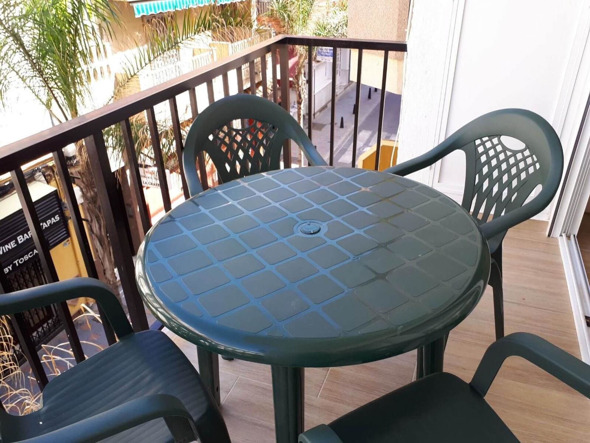 Apartment With 3 Bedrooms In Fuengirola, With Furnished Terrace - 10 M Kültér fotó